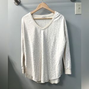 Z Supply Ivory Print Oversized V-neck Top XS